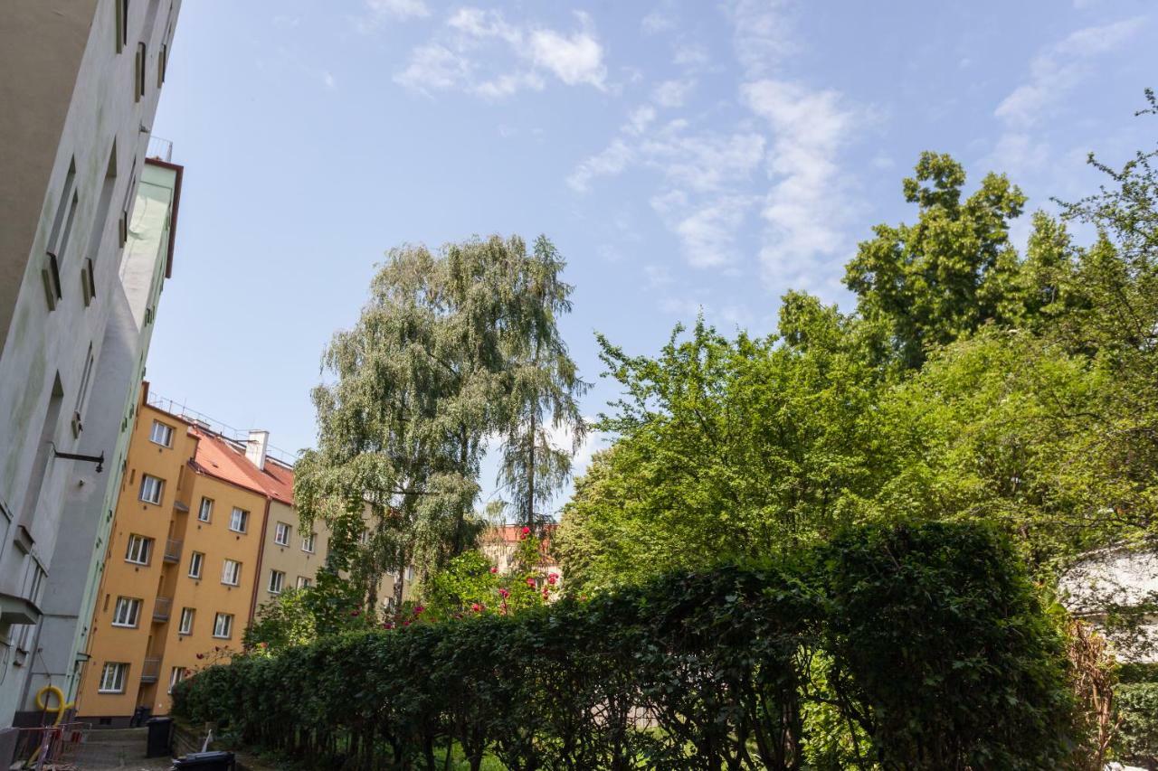 Ferienwohnung Eliska Prag Exterior foto
