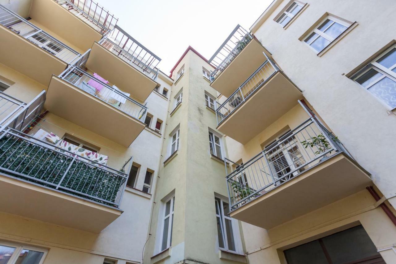 Ferienwohnung Eliska Prag Exterior foto